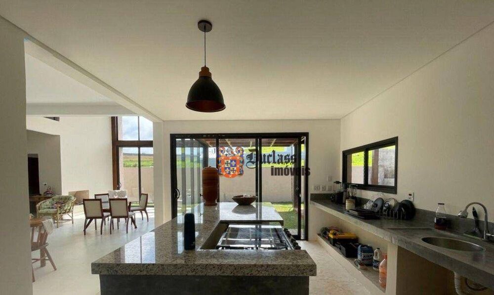 Sobrado, 3 quartos, 277 m² - Foto 4