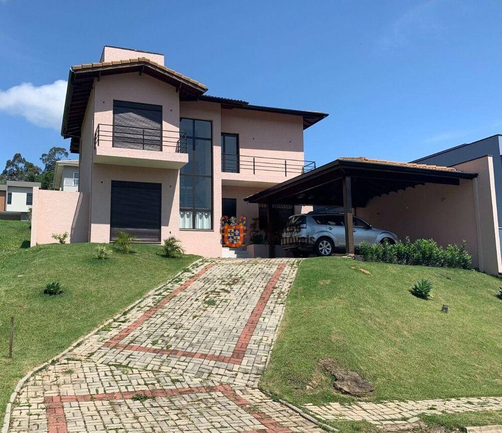 Sobrado, 3 quartos, 277 m² - Foto 1