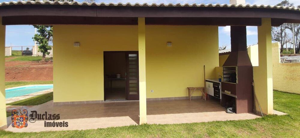 Chácara, 2 quartos, 1057 m² - Foto 2