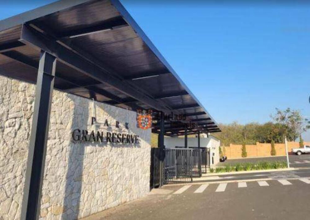 Loteamento e Condomínio, 300 m² - Foto 1