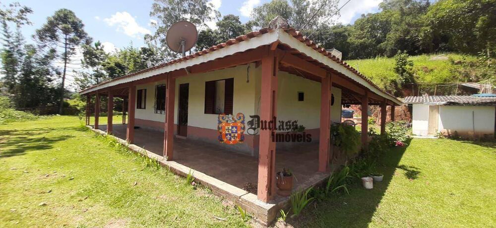 Chácara à venda com 3 quartos, 150m² - Foto 1