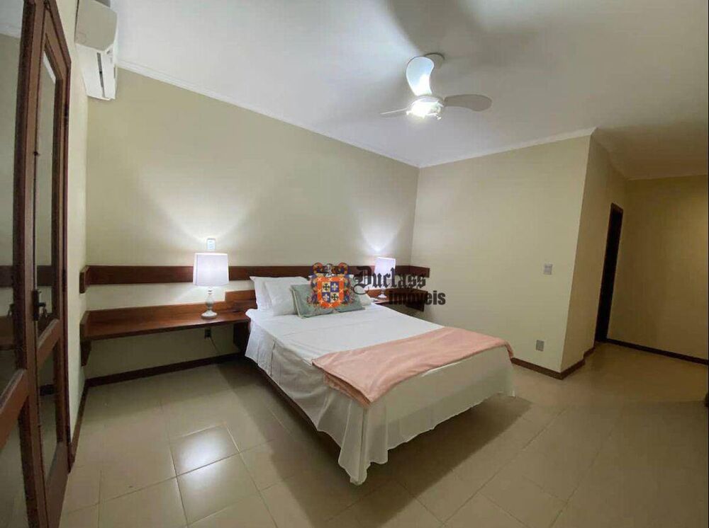 Sobrado à venda com 6 quartos, 393m² - Foto 4