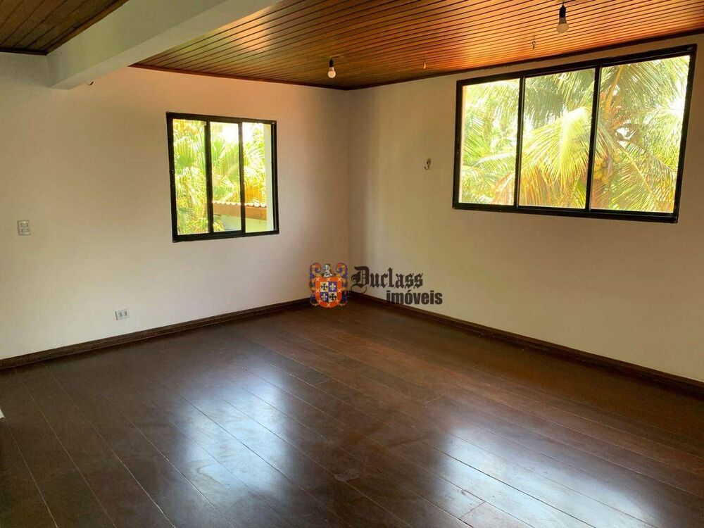 Sobrado, 3 quartos, 179 m² - Foto 2