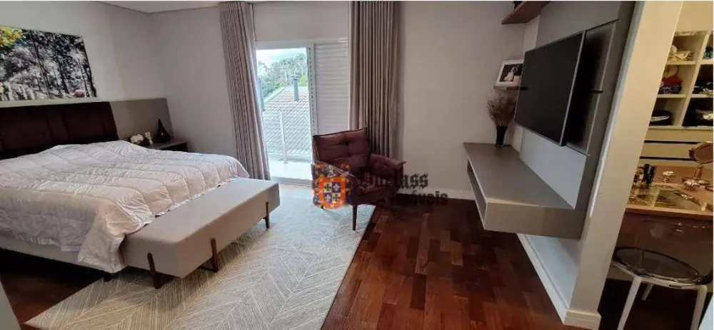 Sobrado, 3 quartos, 329 m² - Foto 10