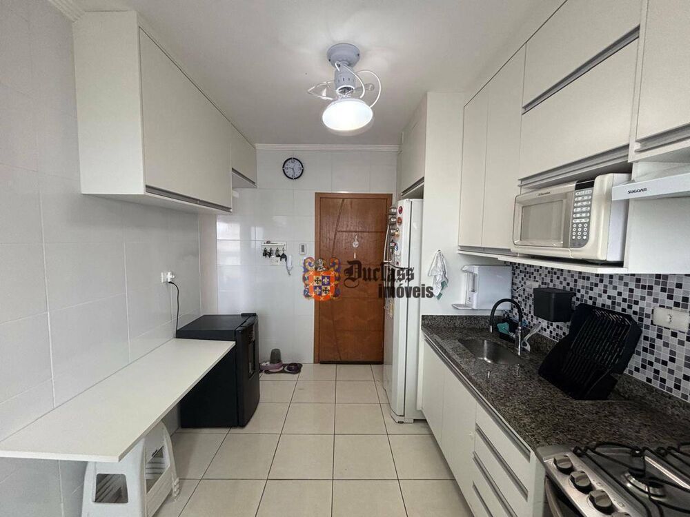Apartamento, 3 quartos, 119 m² - Foto 2