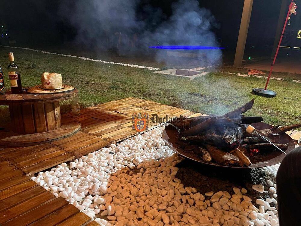 Chácara, 3 quartos, 3075 m² - Foto 2