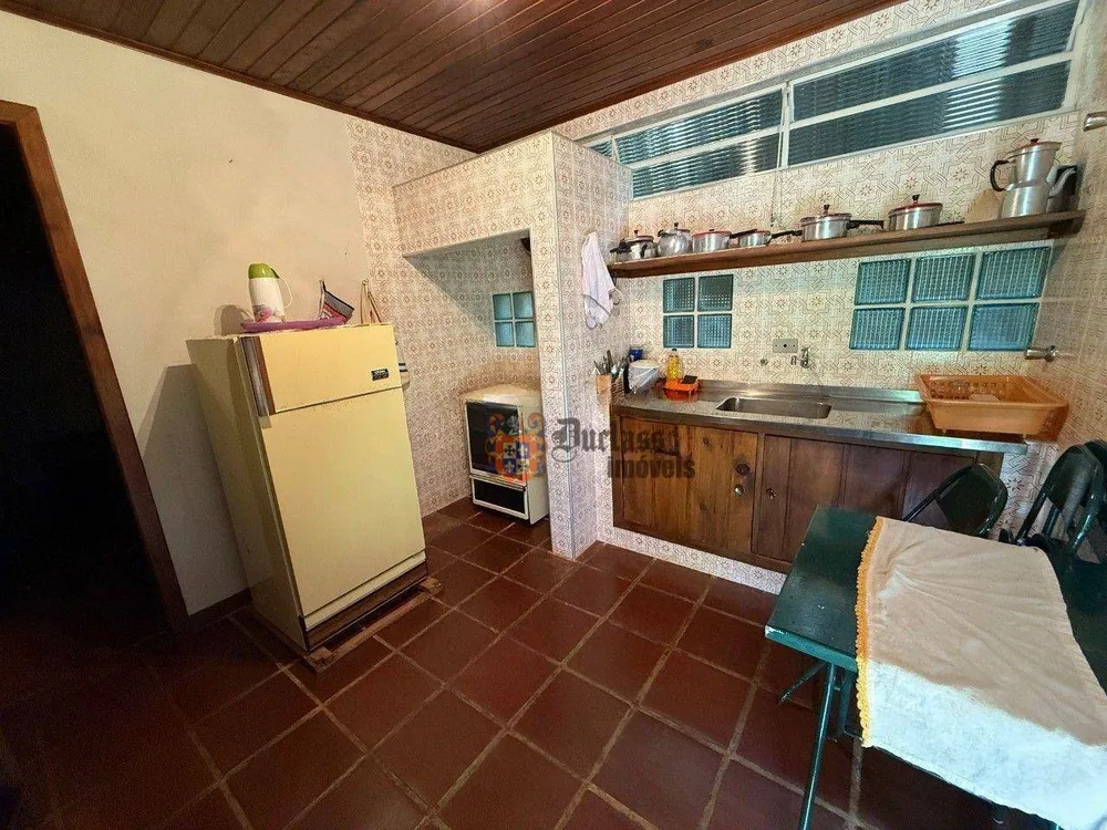 Casa, 5 quartos, 223 m² - Foto 8