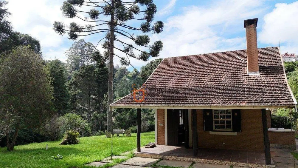 Casa, 5 quartos, 223 m² - Foto 3