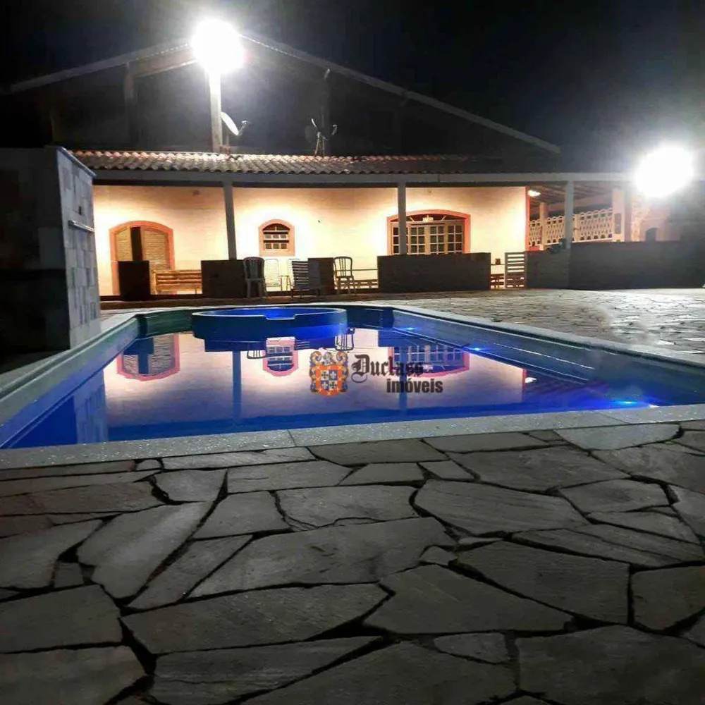 Chácara, 4 quartos, 3250 m² - Foto 2