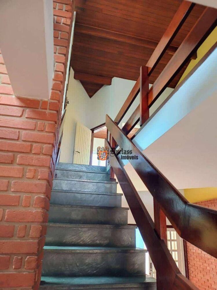 Sobrado, 6 quartos, 261 m² - Foto 11