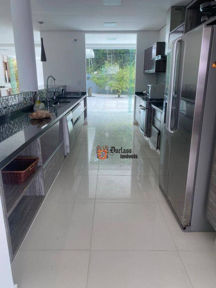Sobrado à venda com 5 quartos, 700m² - Foto 6