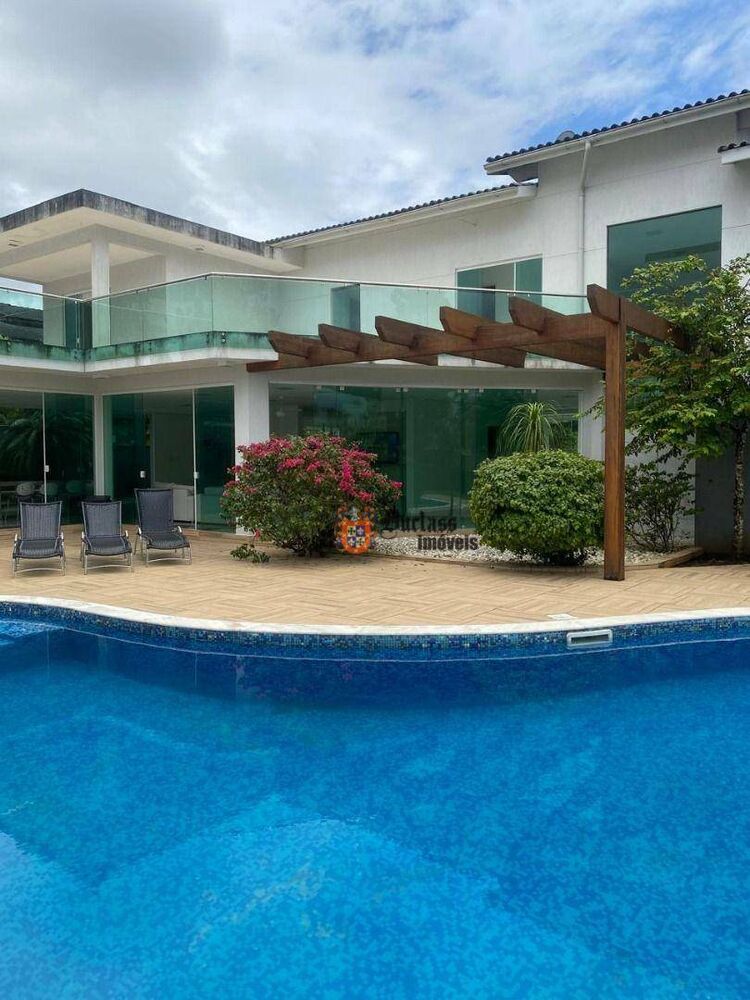 Sobrado à venda com 5 quartos, 700m² - Foto 1