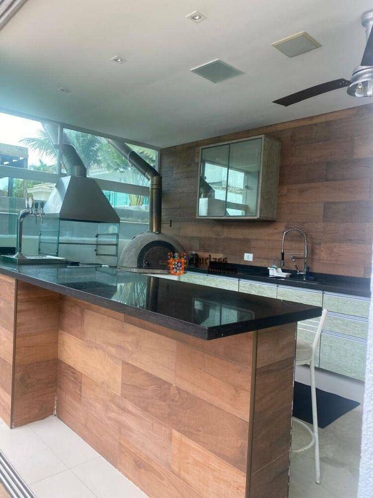 Sobrado à venda com 5 quartos, 700m² - Foto 2