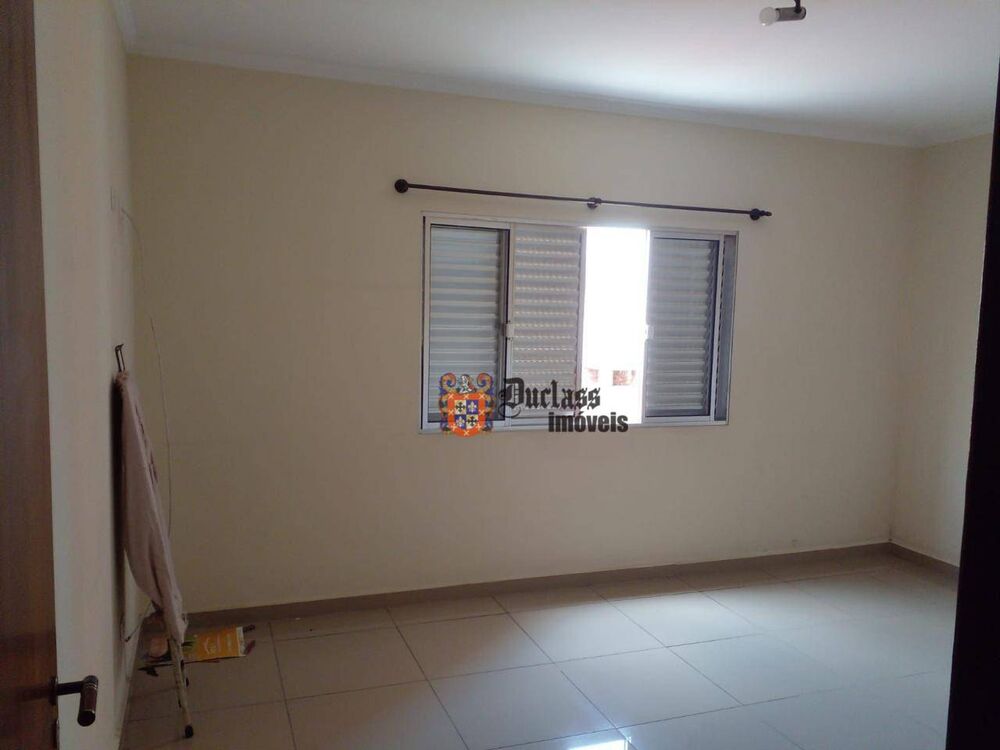 Sobrado, 3 quartos, 175 m² - Foto 1