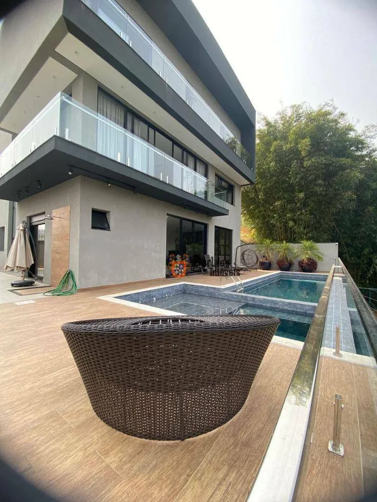 Sobrado, 3 quartos, 560 m² - Foto 2