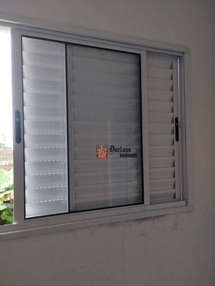 Sobrado à venda com 2 quartos, 75m² - Foto 3