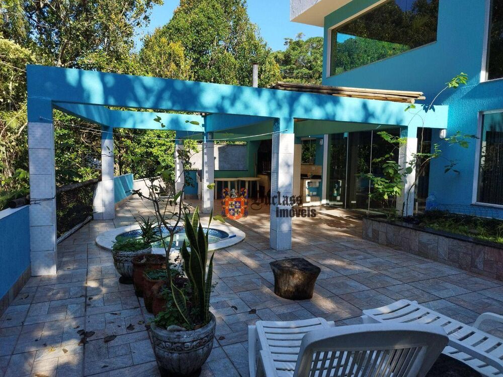 Sobrado à venda com 4 quartos, 157m² - Foto 1