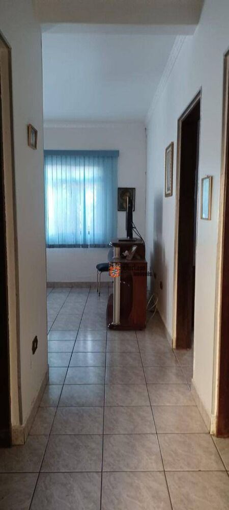 Casa à venda com 3 quartos, 174m² - Foto 4