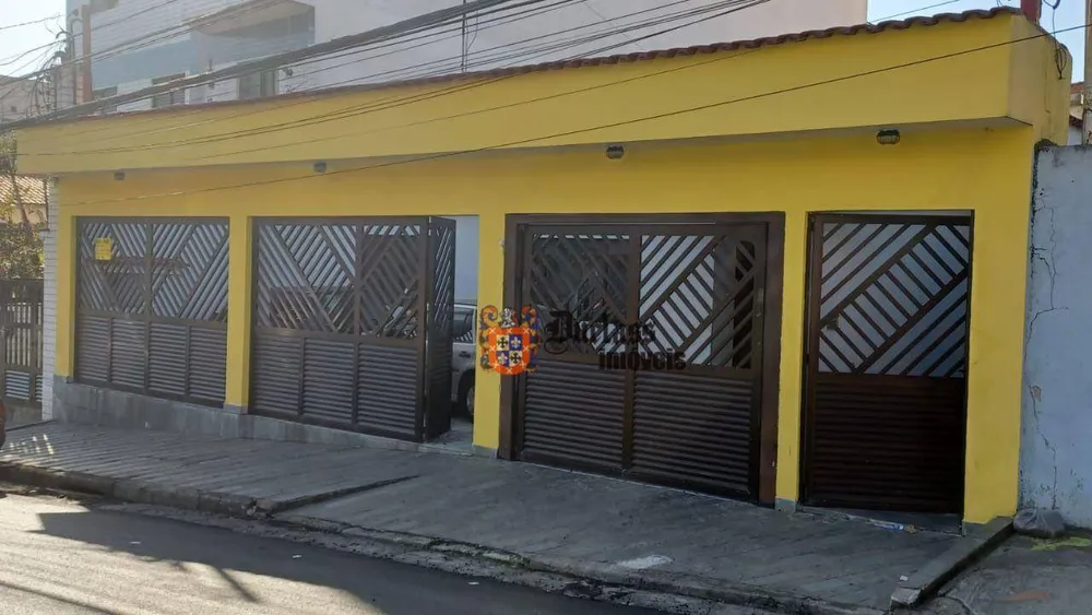 Casa, 3 quartos, 174 m² - Foto 1