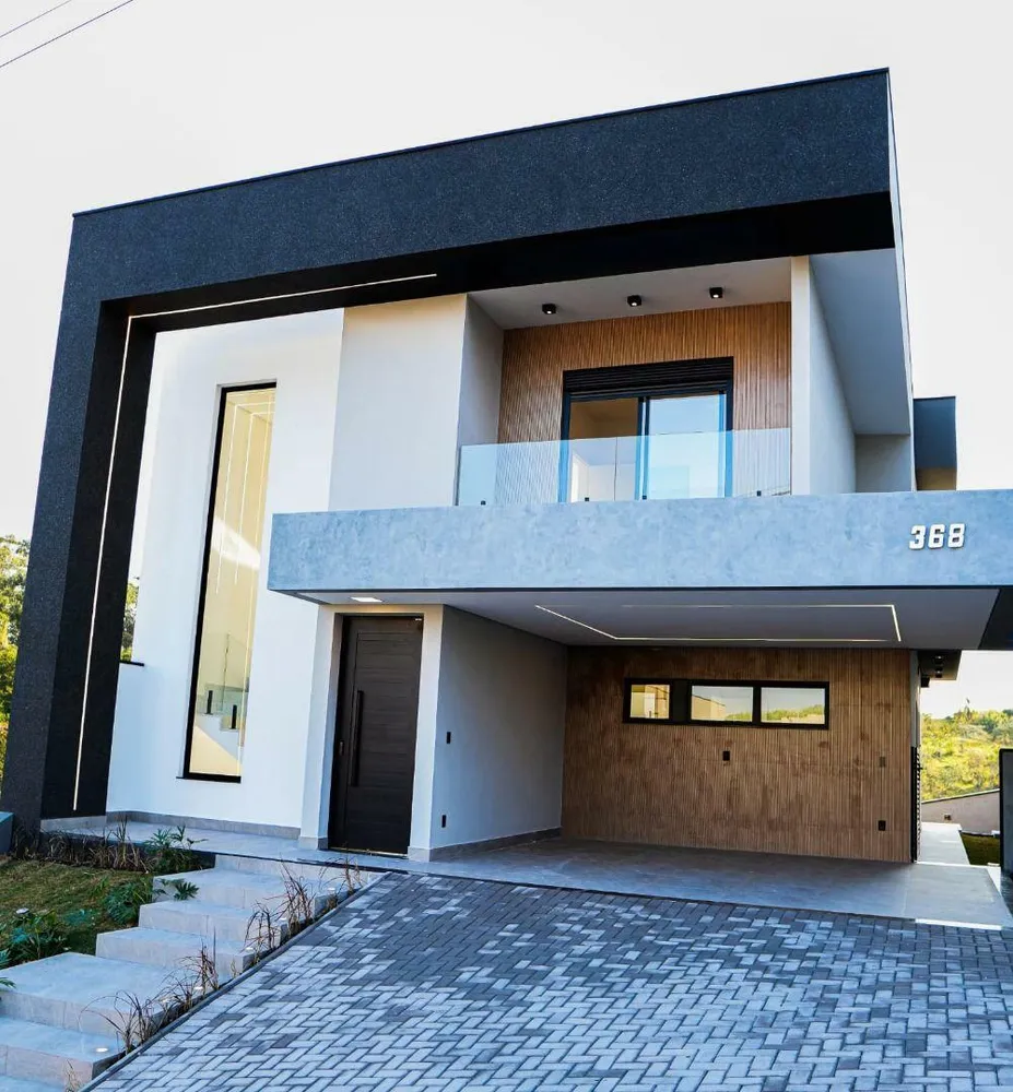 Sobrado, 3 quartos, 238 m² - Foto 1