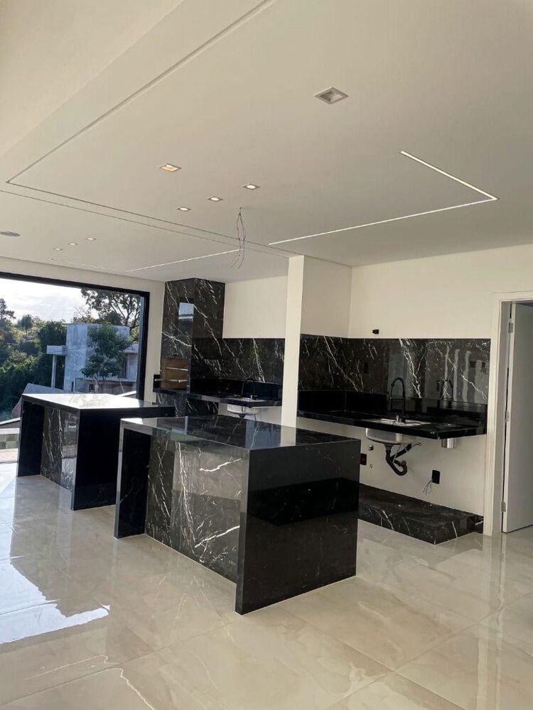Sobrado, 3 quartos, 238 m² - Foto 1