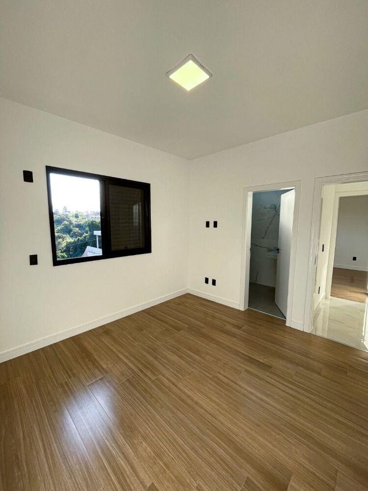 Sobrado, 3 quartos, 238 m² - Foto 3