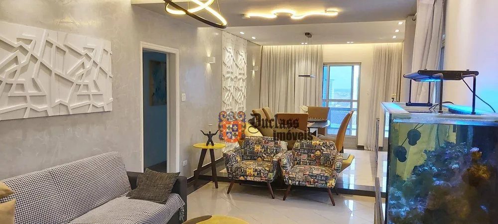 Cobertura, 3 quartos, 216 m² - Foto 2