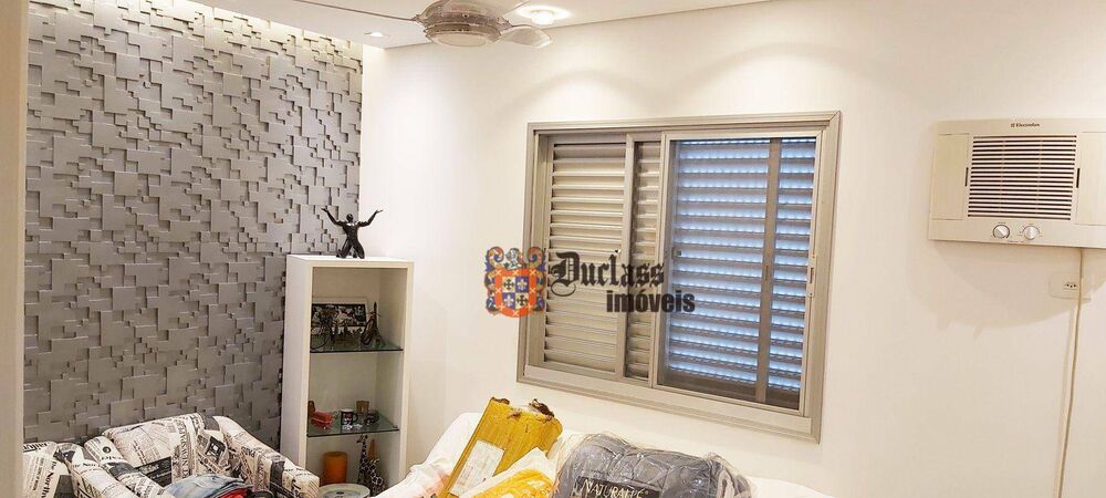 Cobertura, 3 quartos, 216 m² - Foto 4