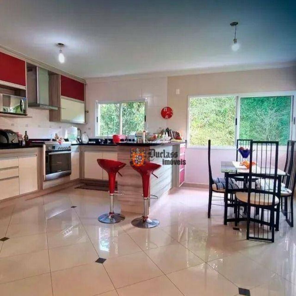 Sobrado, 3 quartos, 326 m² - Foto 4