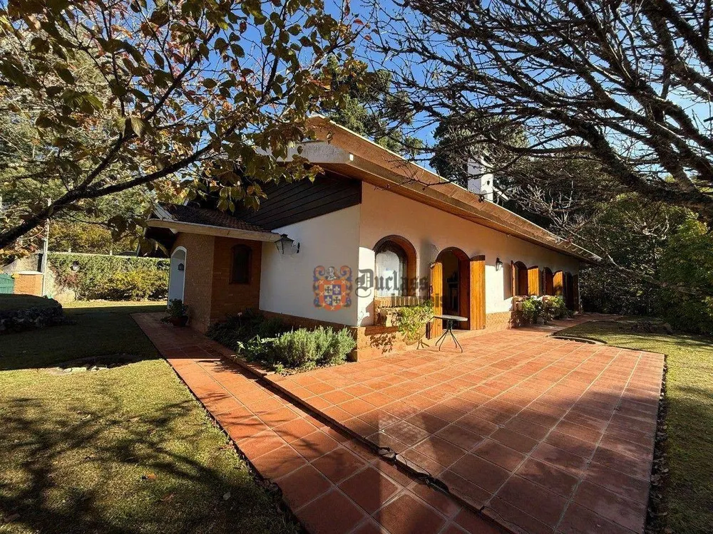 Casa, 4 quartos, 267 m² - Foto 1