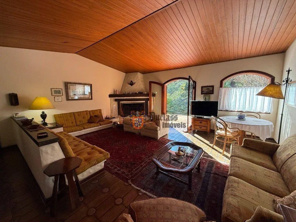 Casa, 4 quartos, 267 m² - Foto 4