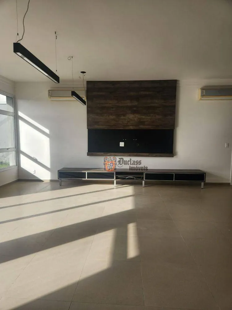 Sobrado, 4 quartos, 450 m² - Foto 1