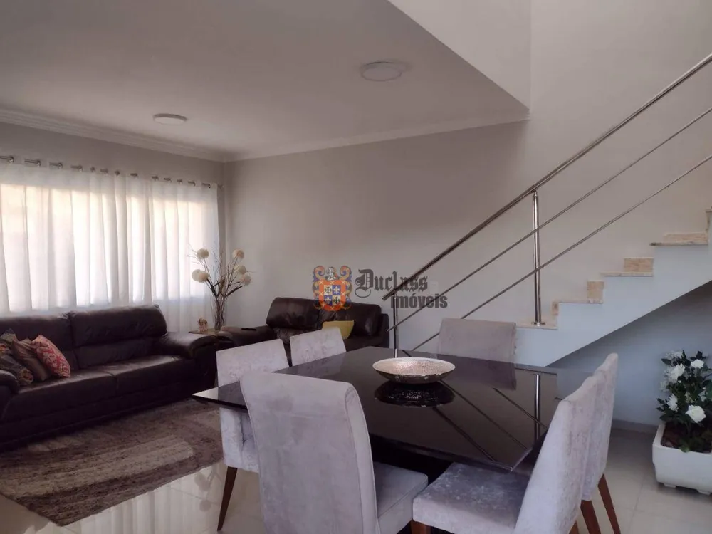 Sobrado, 3 quartos, 137 m² - Foto 2