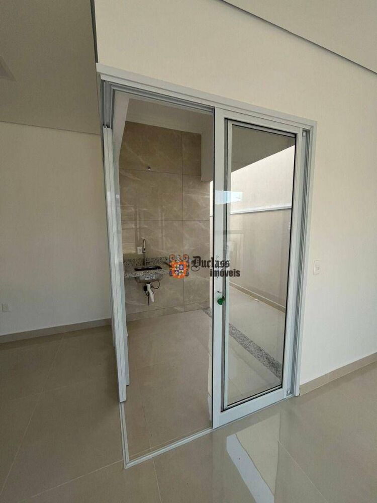 Casa, 3 quartos, 91 m² - Foto 2