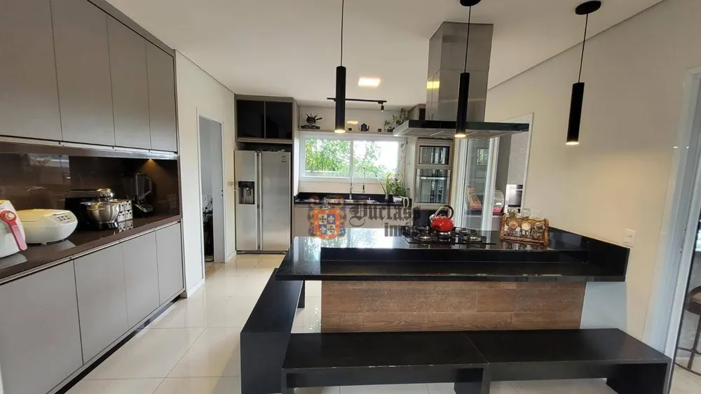 Sobrado, 4 quartos, 385 m² - Foto 3