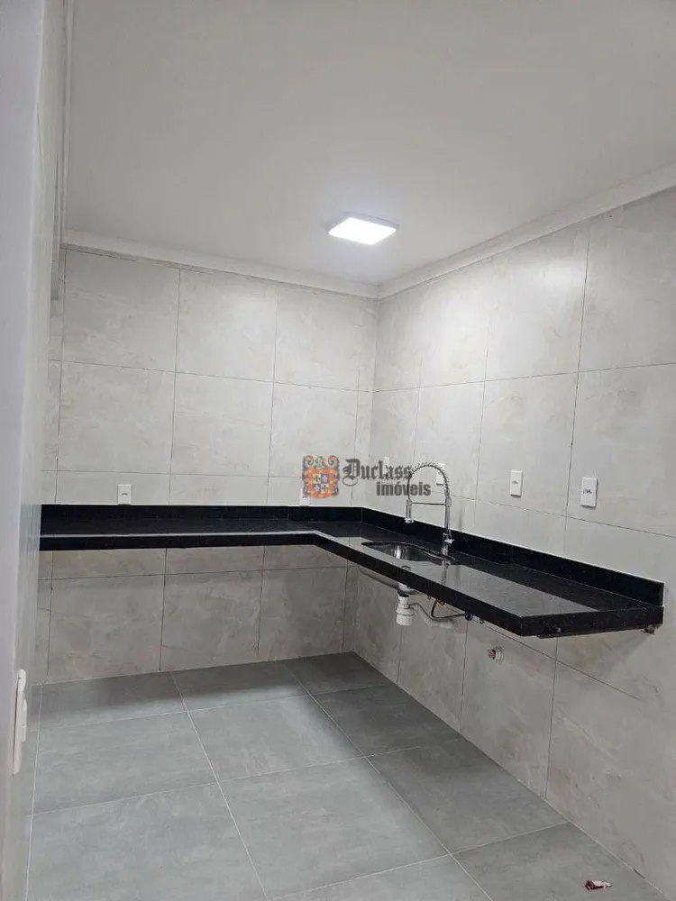 Casa, 3 quartos, 192 m² - Foto 3