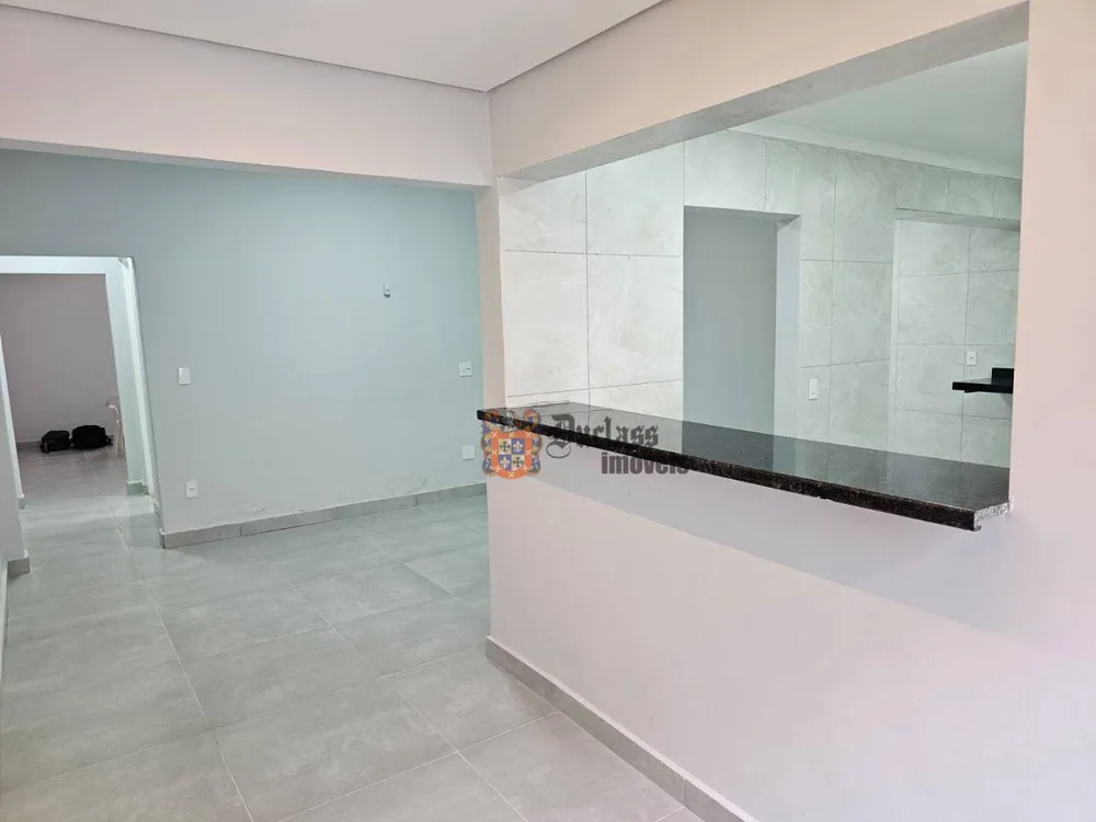 Casa, 3 quartos, 192 m² - Foto 4