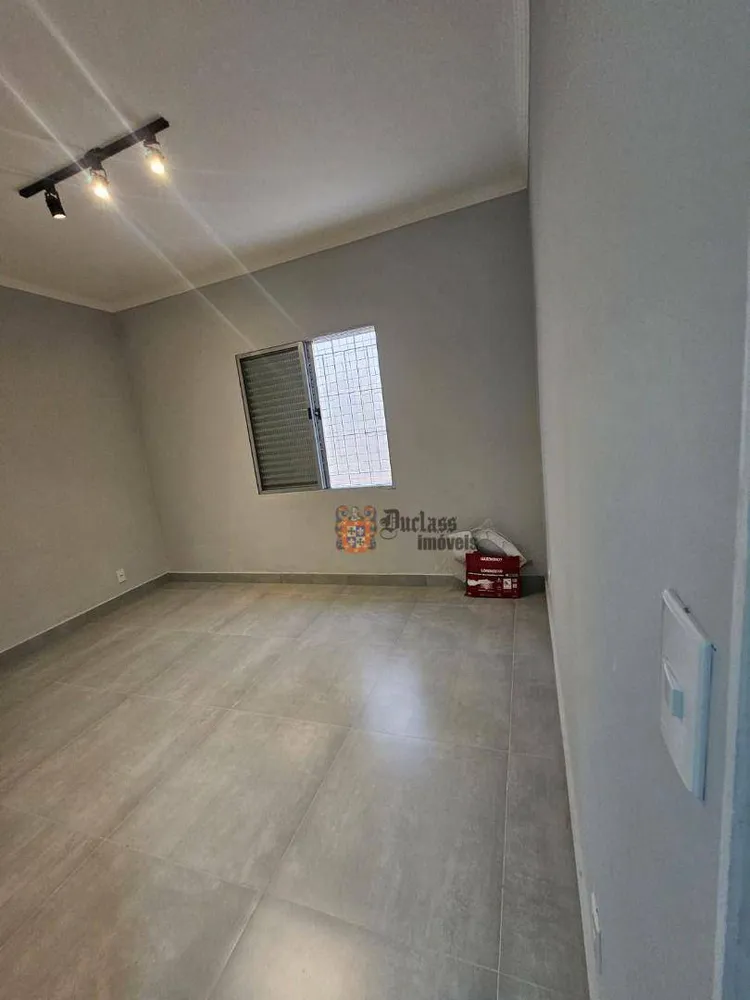 Casa, 3 quartos, 192 m² - Foto 2