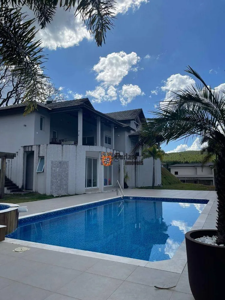 Casa, 4 quartos, 390 m² - Foto 1