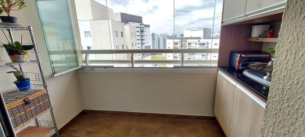 Apartamento à venda com 2 quartos, 70m² - Foto 4