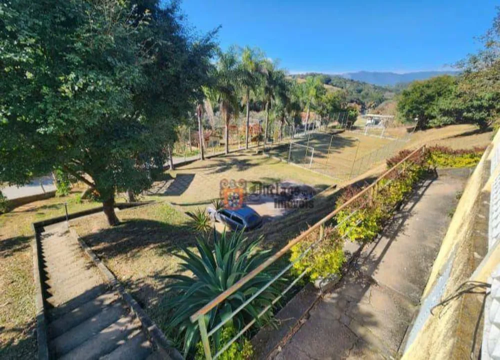 Chácara, 3 quartos, 2700 m² - Foto 2