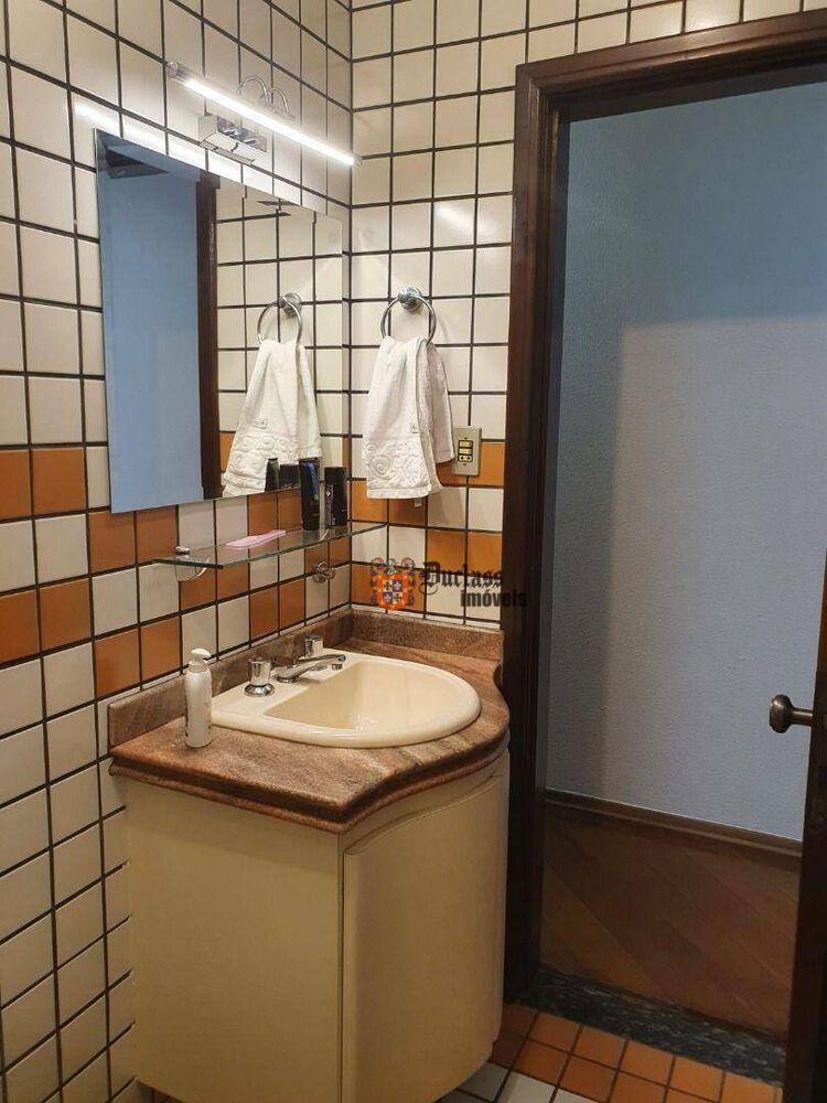 Sobrado, 3 quartos, 202 m² - Foto 4