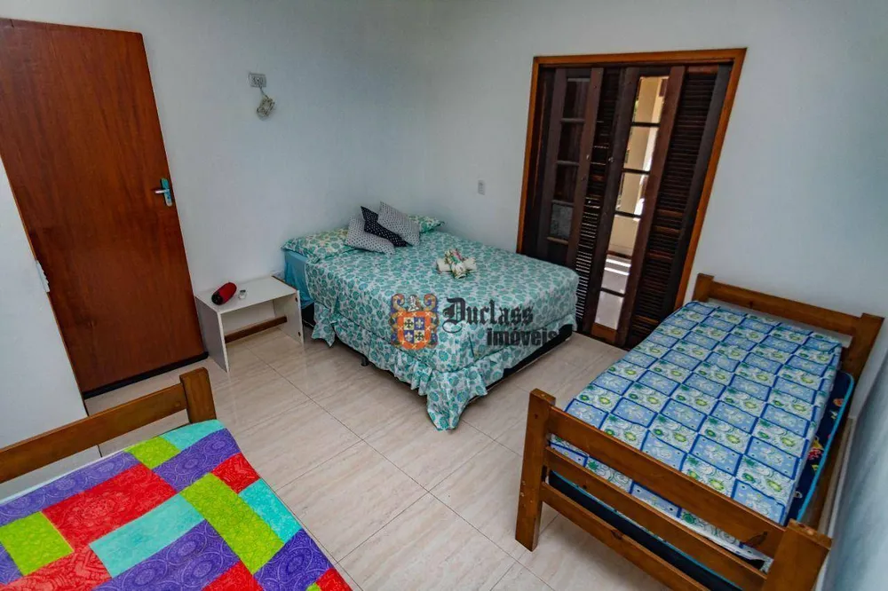 Sobrado, 5 quartos, 331 m² - Foto 4