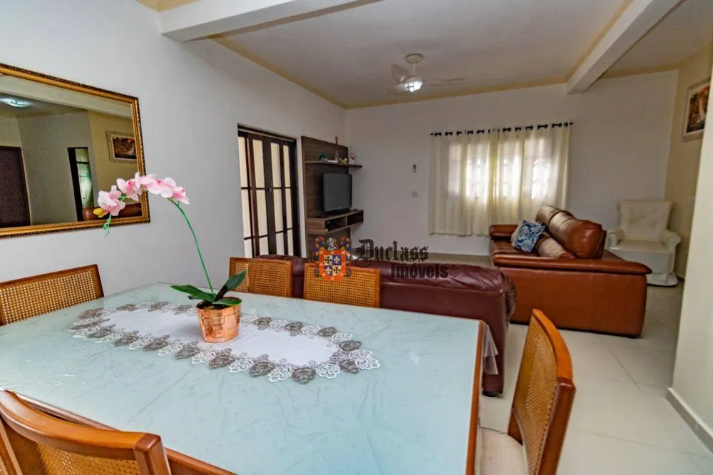 Sobrado, 5 quartos, 331 m² - Foto 3