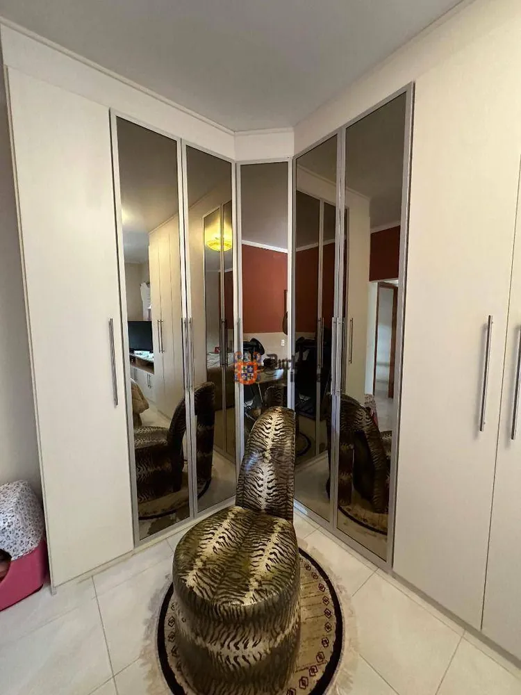 Sobrado, 4 quartos, 330 m² - Foto 4