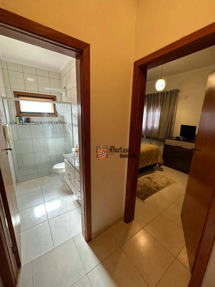 Sobrado, 4 quartos, 330 m² - Foto 3