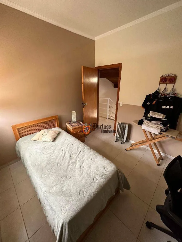 Sobrado, 4 quartos, 330 m² - Foto 2