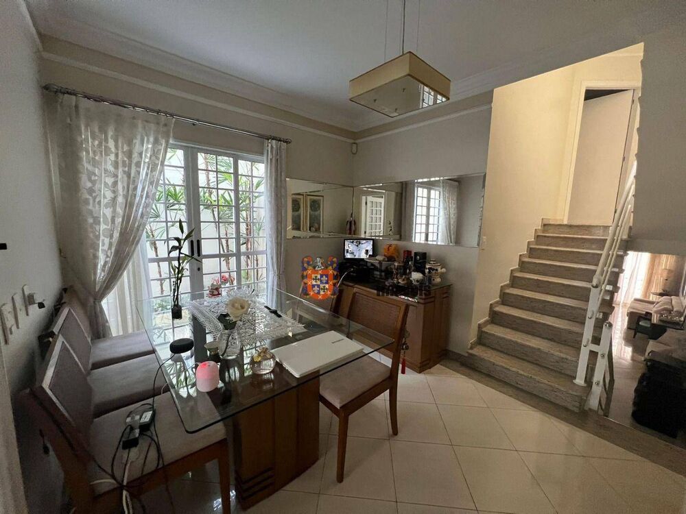 Sobrado, 4 quartos, 257 m² - Foto 3