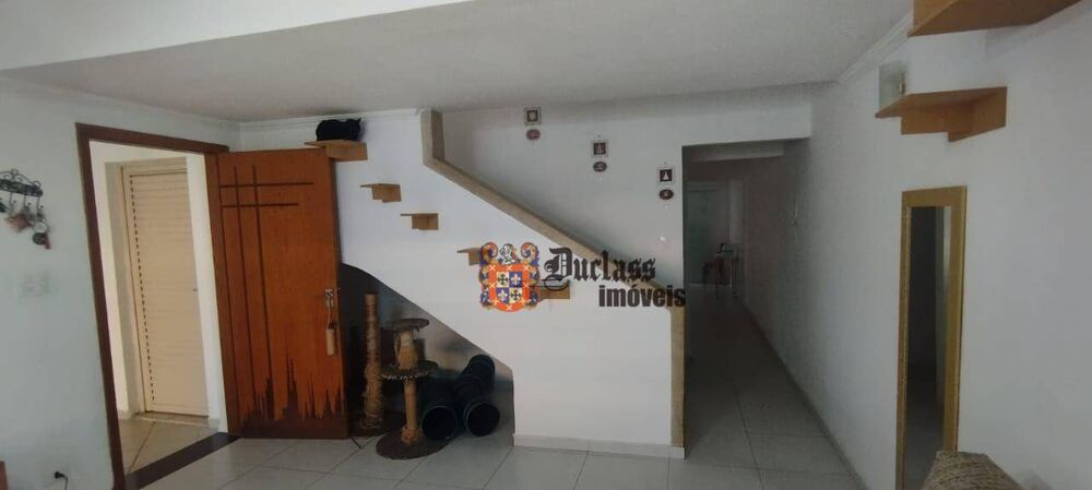 Sobrado à venda com 4 quartos, 131M2 - Foto 4