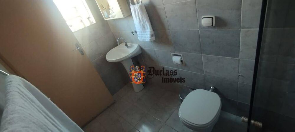 Sobrado à venda com 4 quartos, 131M2 - Foto 12